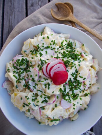 Kartoffelsalat mit Radieschen und Senf